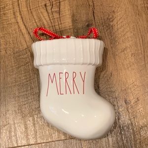 Rae Dunn Merry wall pocket